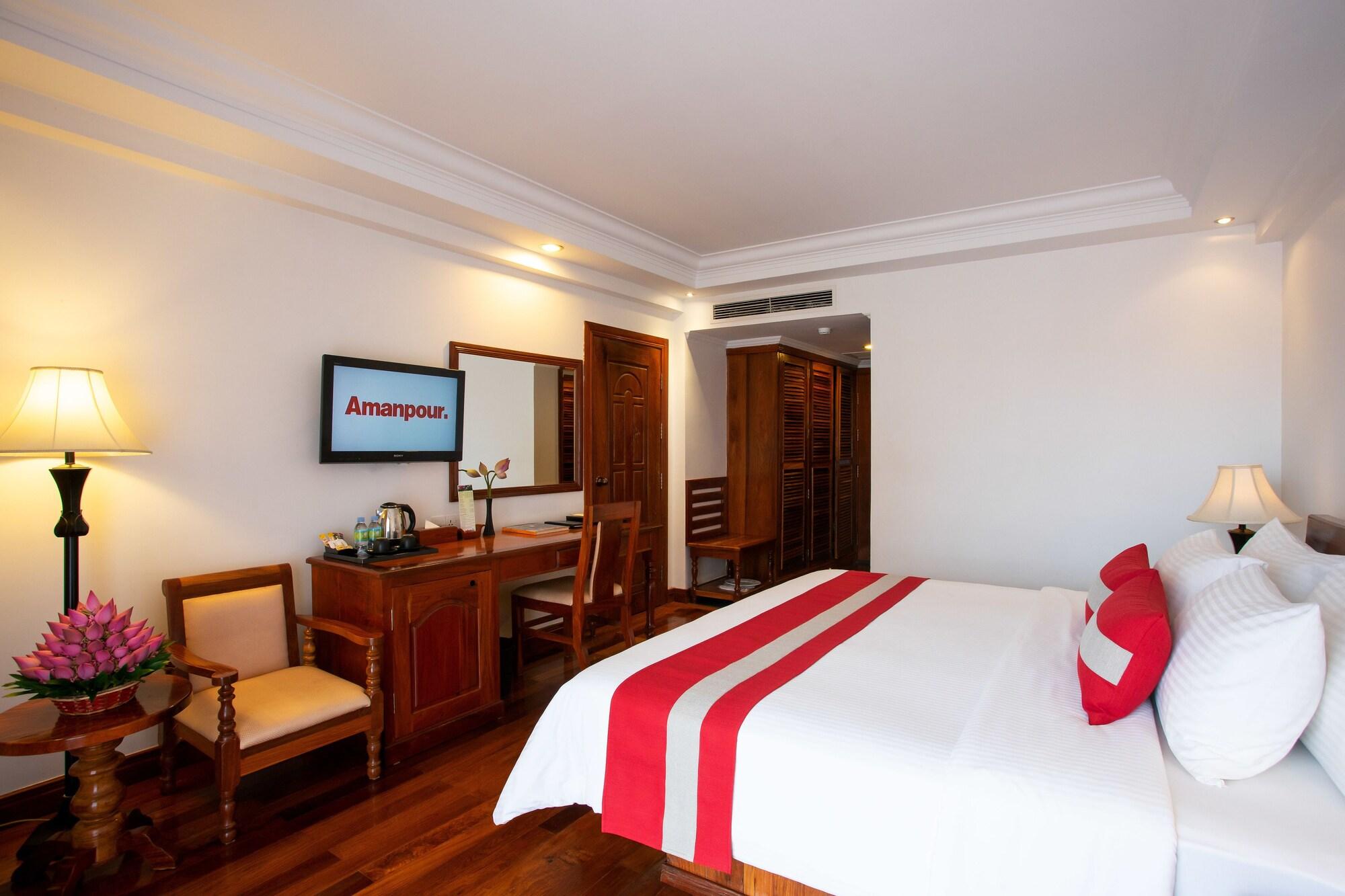 Somadevi Angkor Premium Hotel Siem Reap Exterior foto